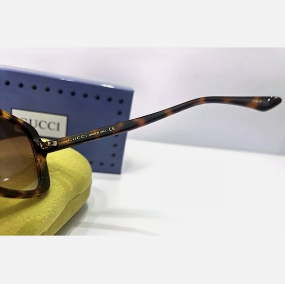 **NEW** Gucci GG0418S Sunglasses - Picture 5 of 5